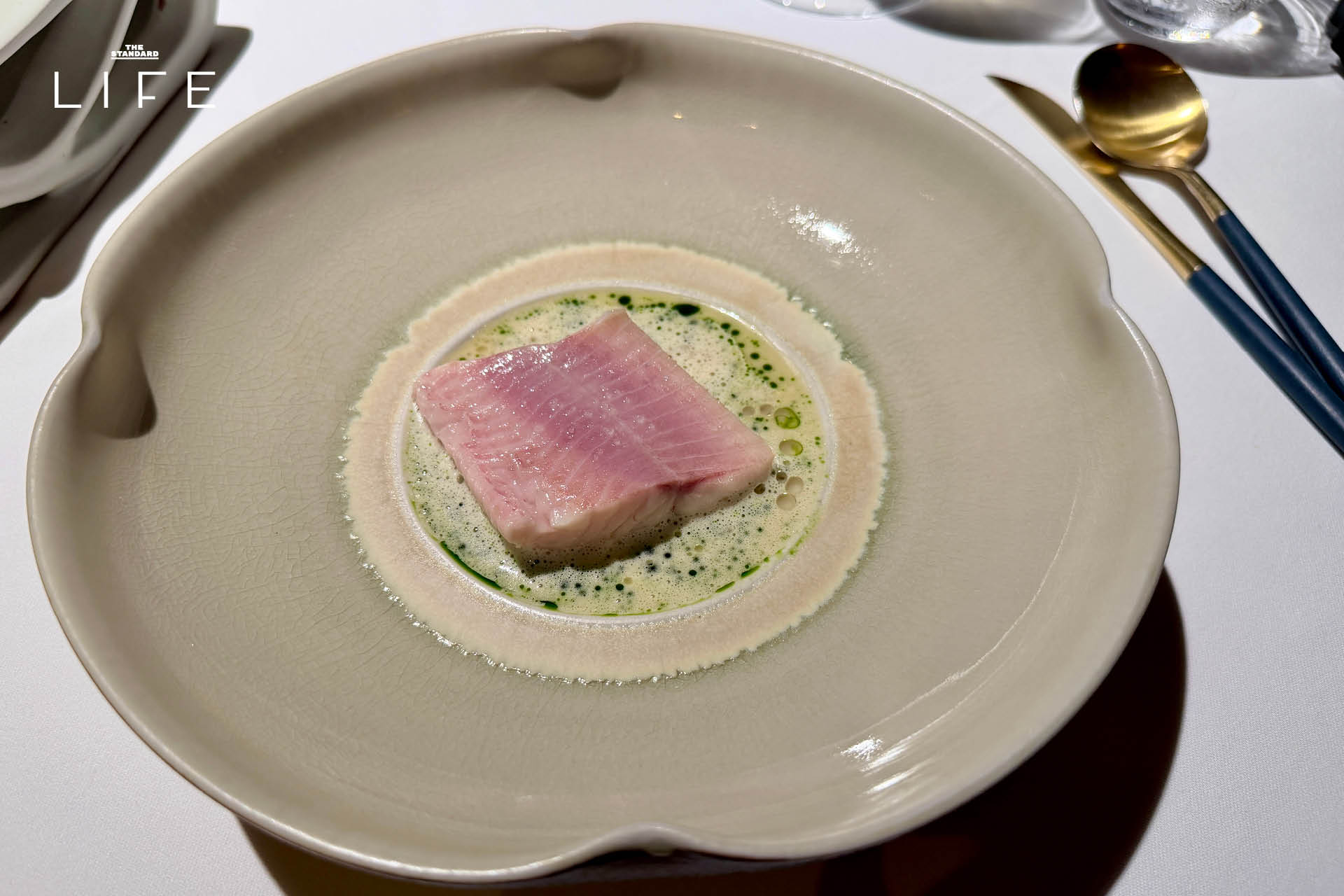 ภาพจานอาหารจากเมนูใหม่ 'Cuisine of the Alps' ของ Maison Dunand 4