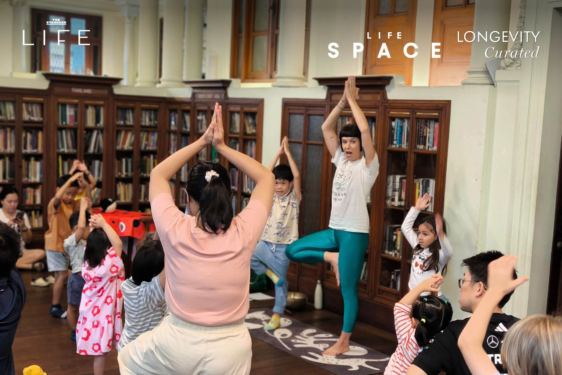 ภาพบรรยากาศภายในห้องสมุด Neilson Hays Library สถาปัตยกรรมคลาสสิกสวยงาม 9