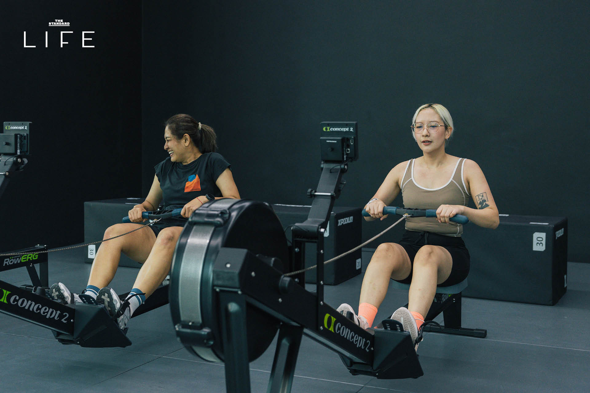 ภาพการฝึก Pacing ด้วยเครื่อง OT Engine ภายในยิม ONTRACK CAMPUS ที่มีดีไซน์ทันสมัย 18