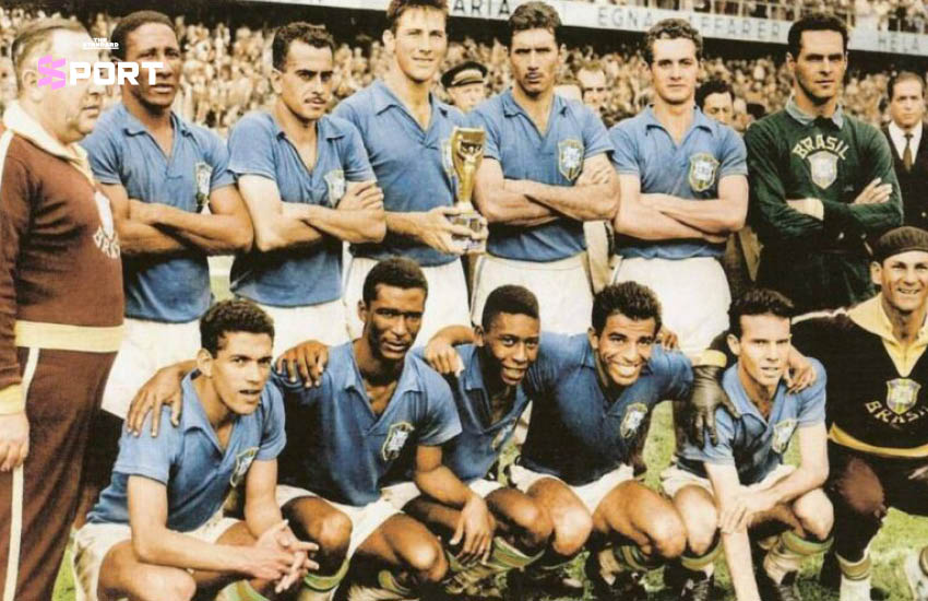 เปเล่ในชุดทีมชาติบราซิลขณะลงสนามในฟุตบอลโลก 1958 4