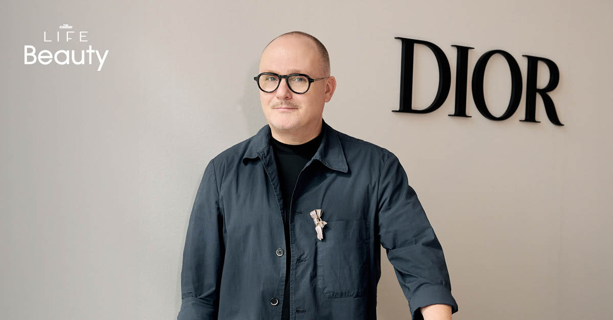 ภาพ Peter Philips ผู้อำนวยการฝ่ายสร้างสรรค์และภาพลักษณ์ประจำแผนก Dior Makeup