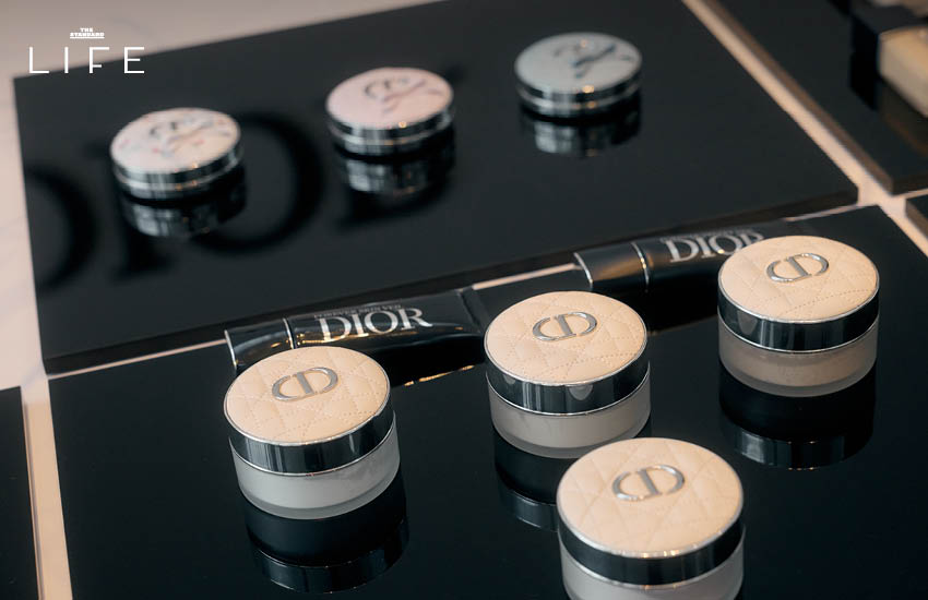 ภาพ Peter Philips ผู้อำนวยการฝ่ายสร้างสรรค์และภาพลักษณ์ประจำแผนก Dior Makeup 3