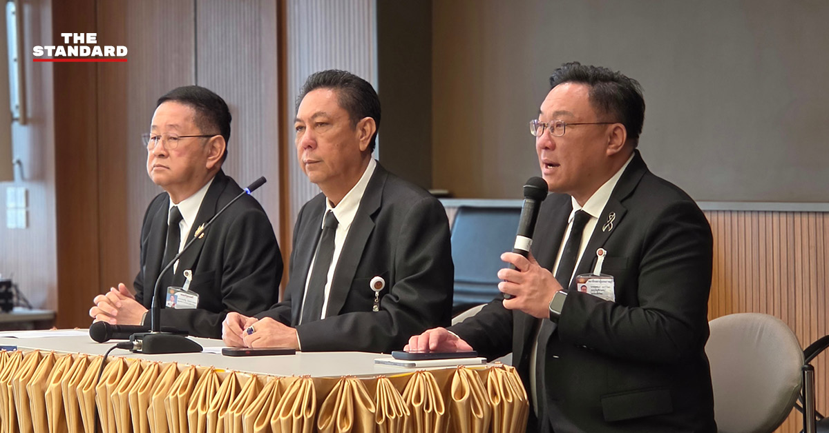 จุลพันธ์ อมรวิวัฒน์ รัฐมนตรีและ สส.พรรคเพื่อไทย กำลังกล่าวในที่ประชุม