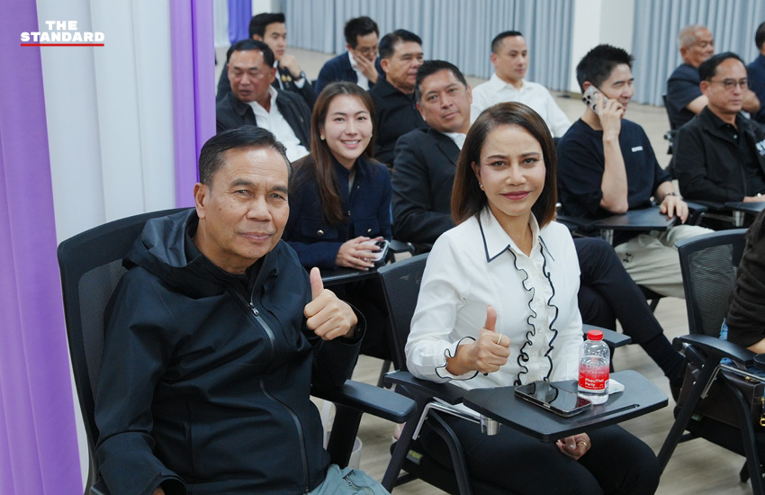 ภาพการประชุม สส.พรรคเพื่อไทย 3