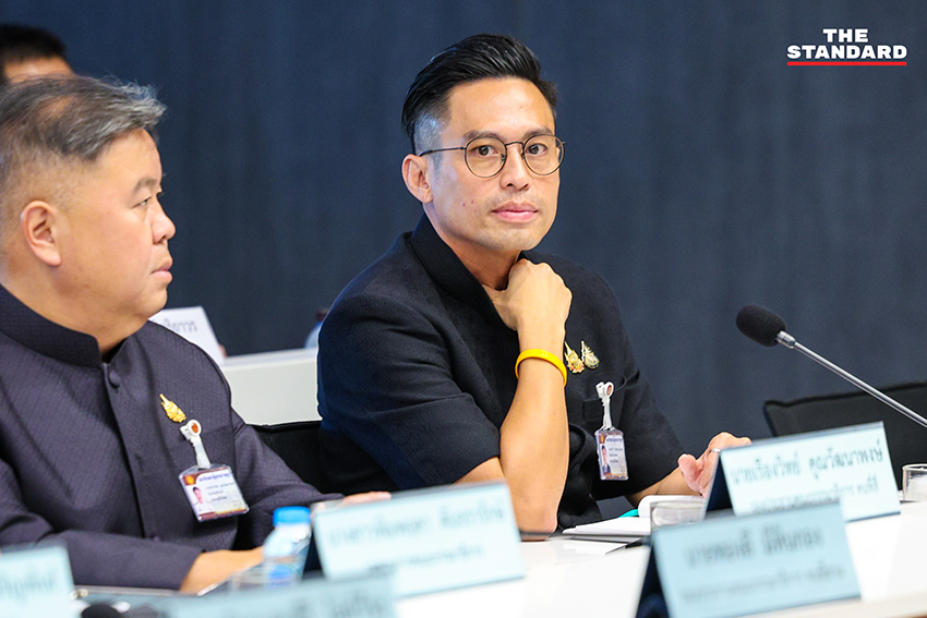 ธนยศ ทิมสุวรรณ ประธาน กมธ.การปกครอง แถลงผลการประชุมปมโยกย้ายผู้ว่าฯ ภูเก็ต 2