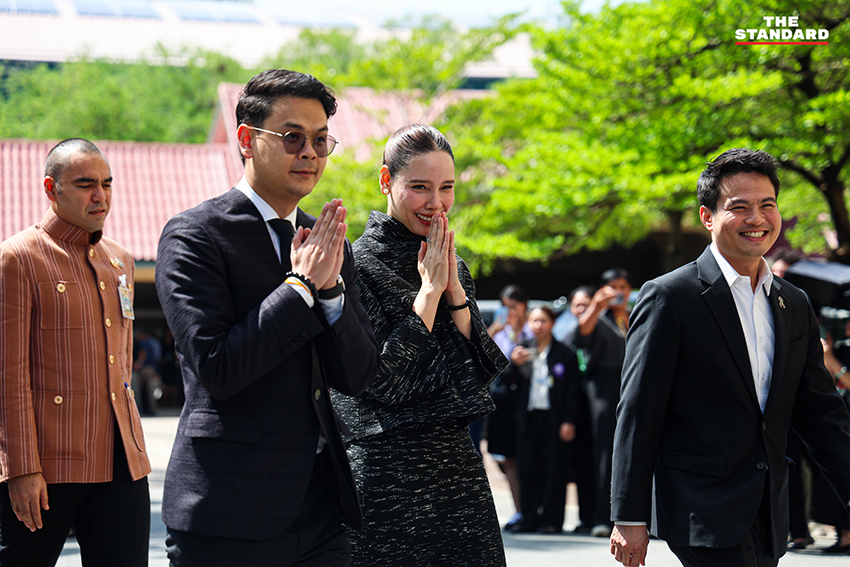 นายกรัฐมนตรีเป็นประธานการประชุมคณะรัฐมนตรี และร่วมติดเข็มกลัด Road to Bangkok WorldPride 2030 5