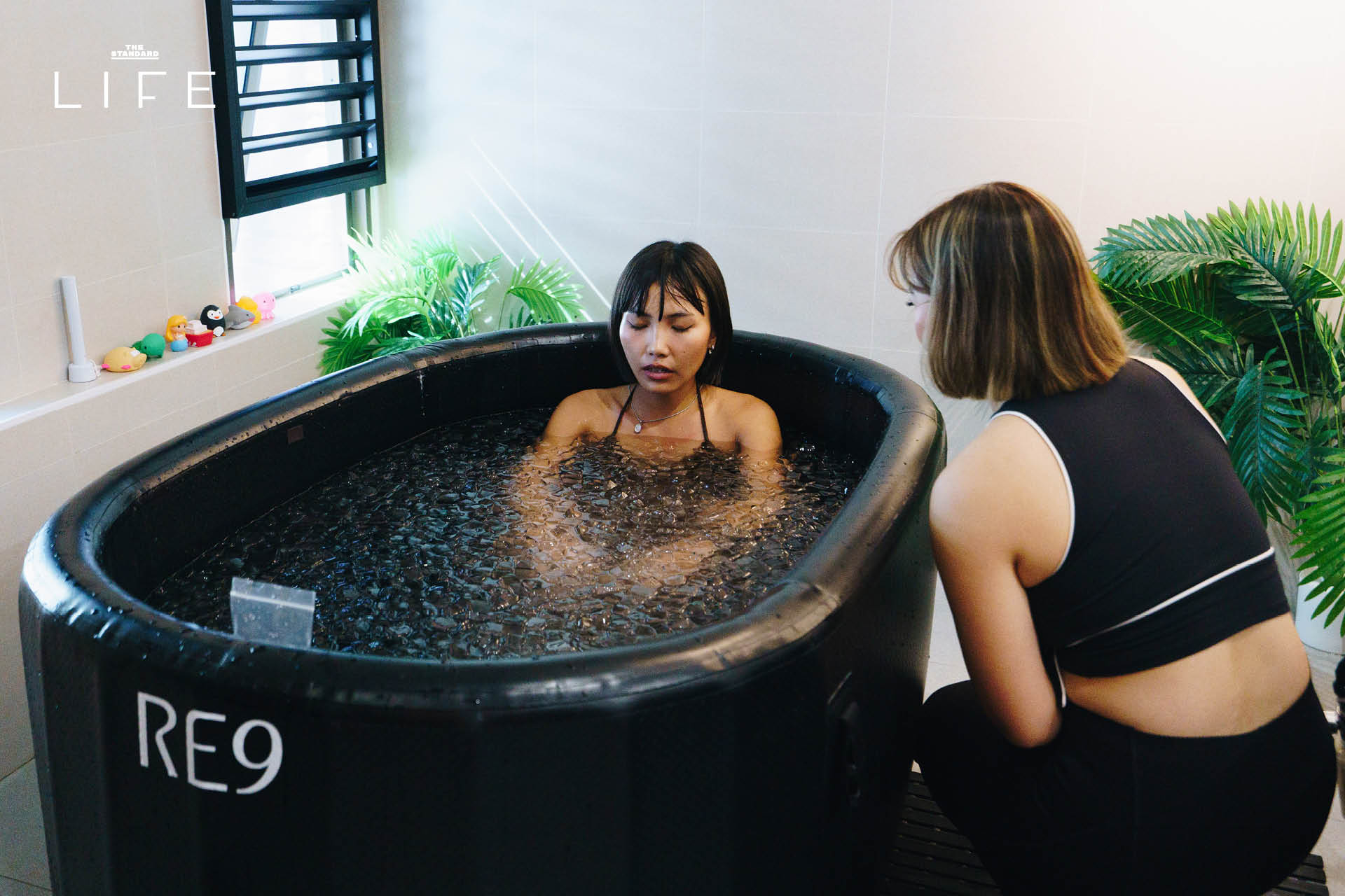 ผู้เข้าร่วมคลาส Booty Burn ออกกำลังกายปั้นก้นเด้งที่ RE9 Wellness Studio 22