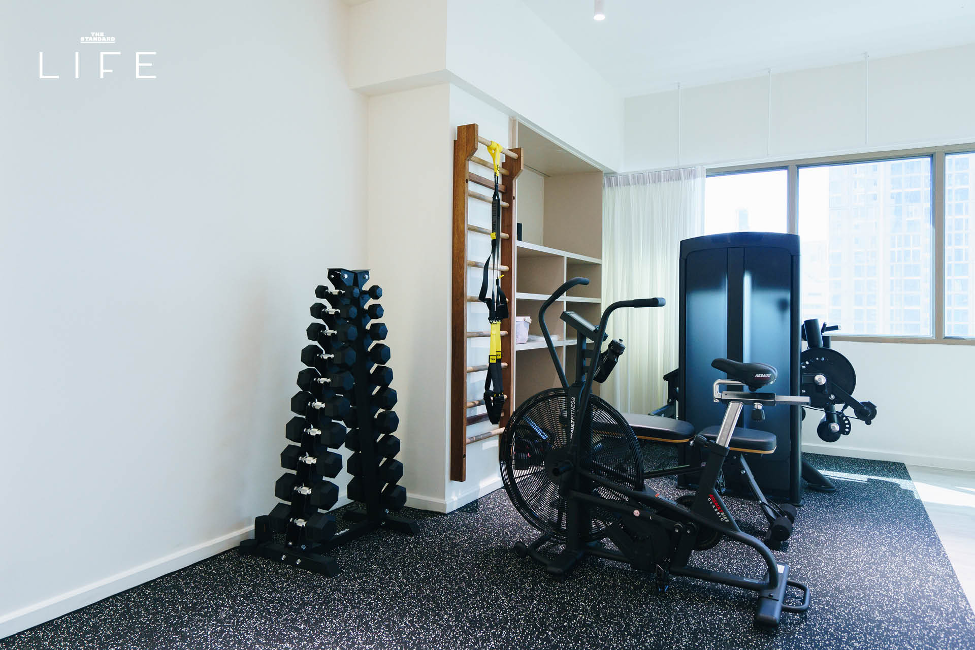 ผู้เข้าร่วมคลาส Booty Burn ออกกำลังกายปั้นก้นเด้งที่ RE9 Wellness Studio 6