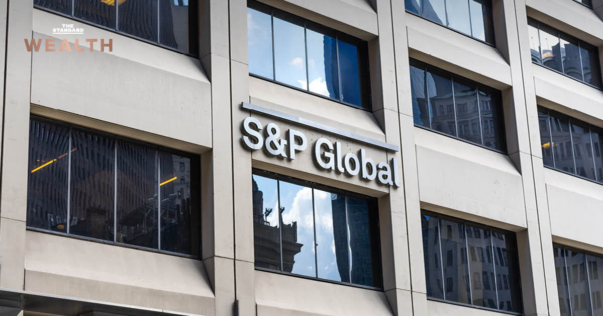 โลโก้ S&P Global พร้อมข้อความคงอันดับความน่าเชื่อถือไทย BBB+