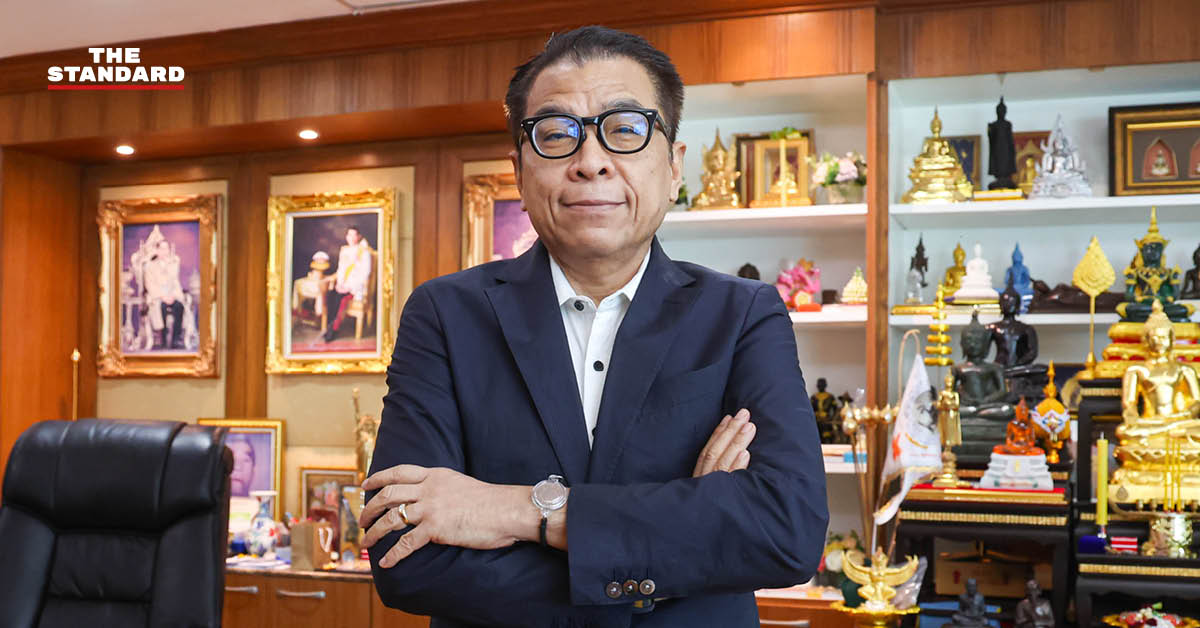 แสวง บุญมี เลขาธิการ กกต. ให้สัมภาษณ์