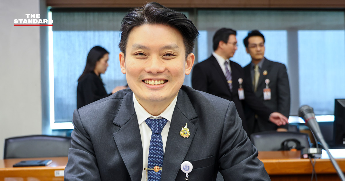ภาพ นพ.วีระพันธ์ สุวรรณนามัย สมาชิกวุฒิสภา