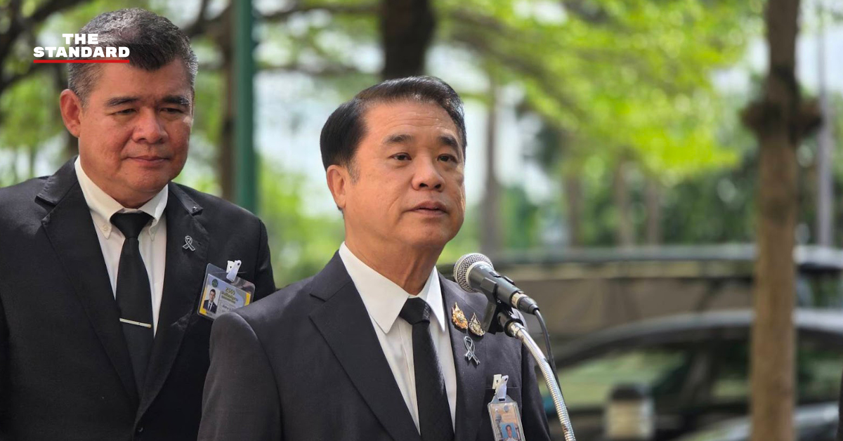 สุริยะ จึงรุ่งเรืองกิจ รัฐมนตรีว่าการกระทรวงเกษตรและสหกรณ์