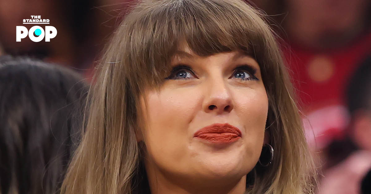 Taylor Swift นักร้องสาวกำลังเข้าร่วมชมการแข่งขัน