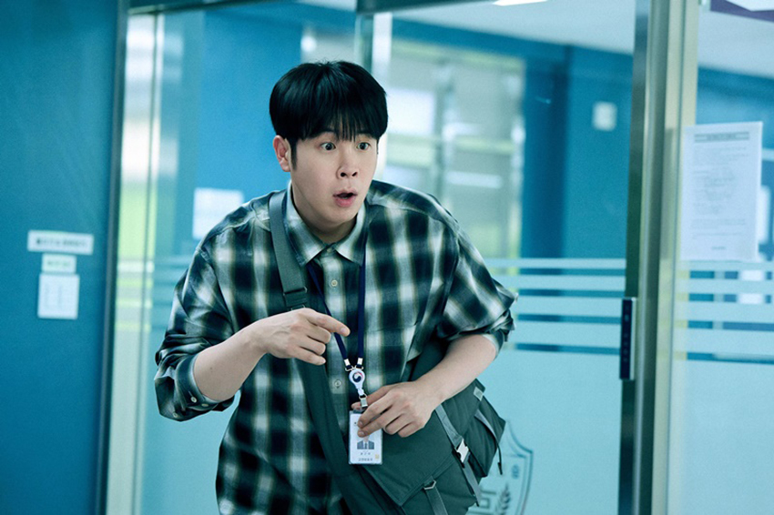 ภาพโปรโมตซีรีส์เกาหลี Teach You a Lesson แสดง คิมมูยอล ในบทบาท นาฮวาจิน 2