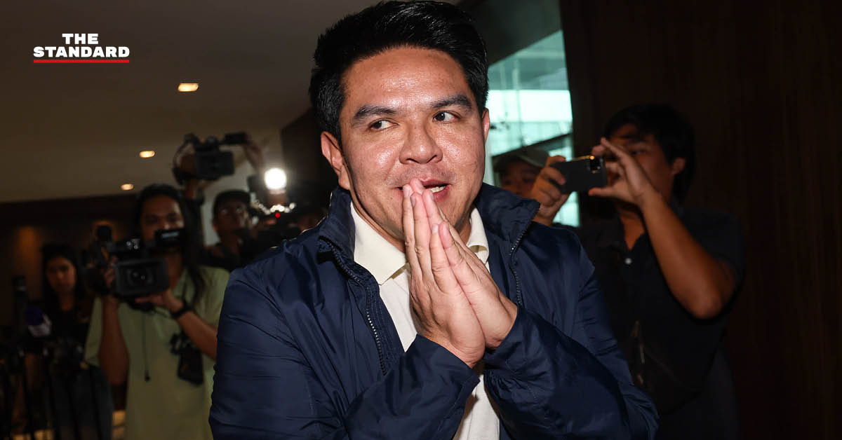 สุรศักดิ์ เจริญพันธุ์วรกุล รัฐมนตรีว่าการกระทรวงการท่องเที่ยวและกีฬา