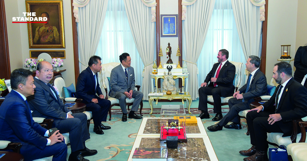 นายกรัฐมนตรีอนุทิน ชาญวีรกูล ต้อนรับคณะผู้แทน FBI ที่ทำเนียบรัฐบาล