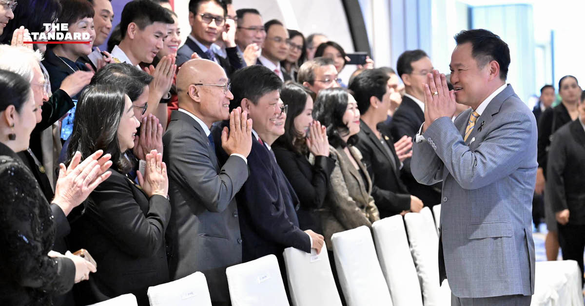 อนุทิน ชาญวีรกูล นายกรัฐมนตรี ในระหว่างการเยือนเวียดนาม