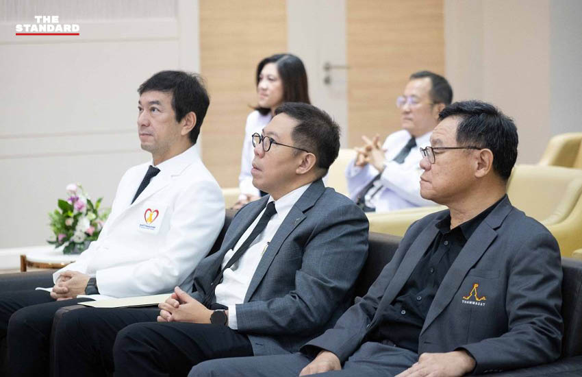 ศาสตราจารย์ ดร.ศุภสวัสดิ์ ชัชวาลย์ อธิการบดีมหาวิทยาลัยธรรมศาสตร์ เป็นประธานเปิดงานครบรอบ 20 ปี ศูนย์หัวใจ รพ.ธรรมศาสตร์ฯ 7