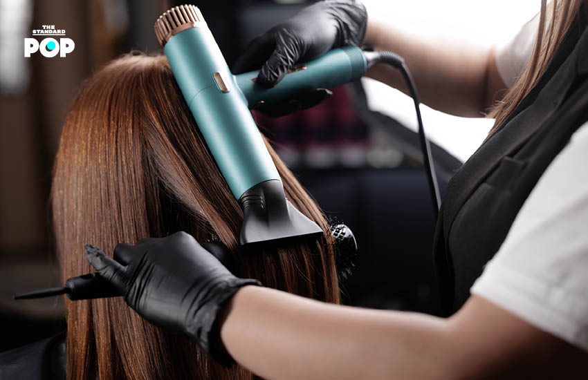 ผลิตภัณฑ์ TRESemmé Silk Press สำหรับผมตรงเรียบลื่นและอยู่ทรงนาน 7 วัน 2