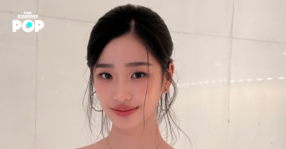 ตู ต้นตะวัน ในชุดราตรีเดินพรมแดงงานเทศกาลภาพยนตร์นานาชาติเซี่ยงไฮ้
