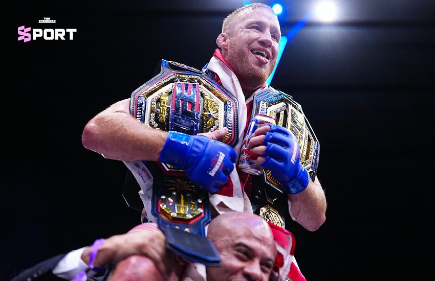 สังเวียน UFC กลางสนามหญ้าทำเนียบขาว 4