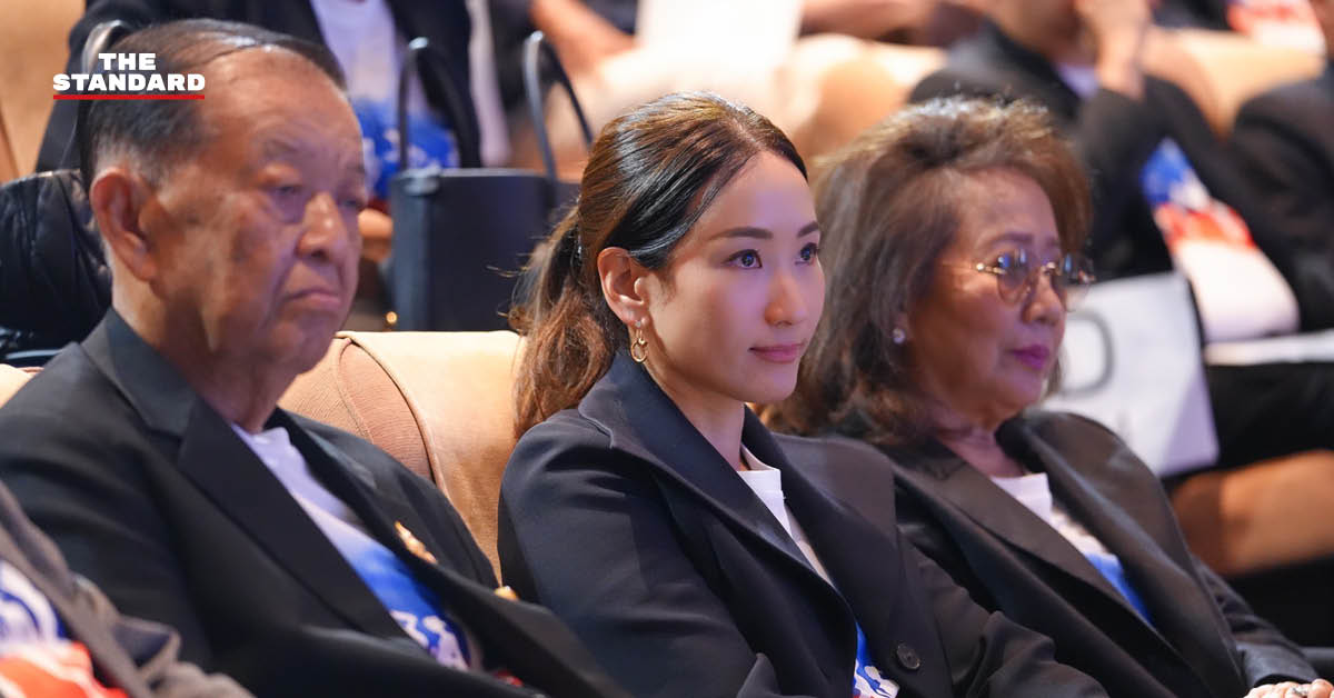 วันมูหะมัดนอร์ มะทา และคุณหญิงพจมาน ดามาพงศ์ ร่วมแถลงข่าวโครงการเดิน วิ่ง ปั่น ป้องกันอัมพาต