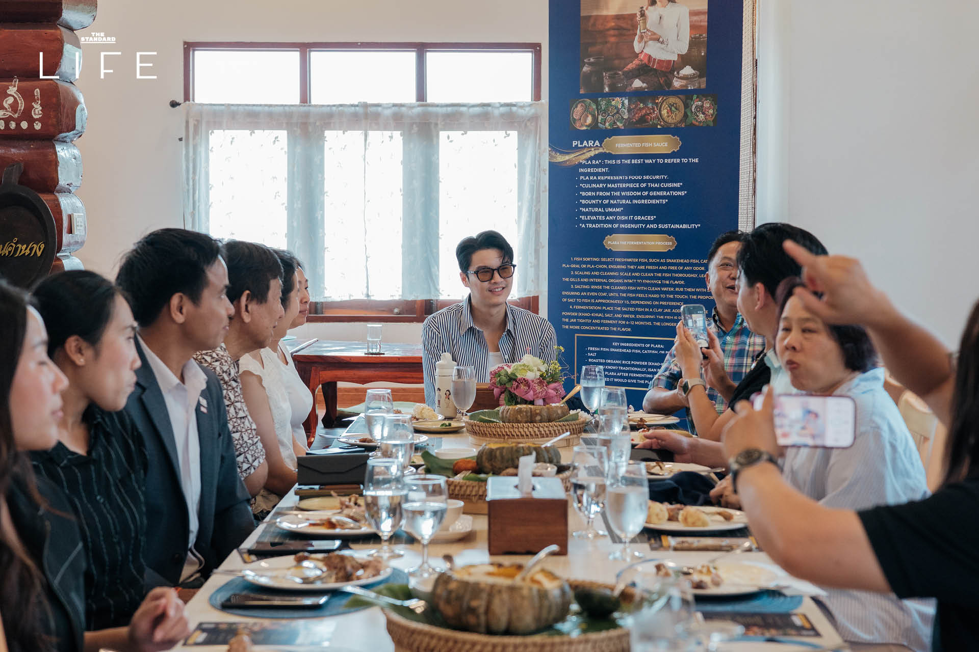 ภาพอาหารอีสานที่จัดวางอย่างสวยงามในงาน Beyond Isan Dining Experience 7