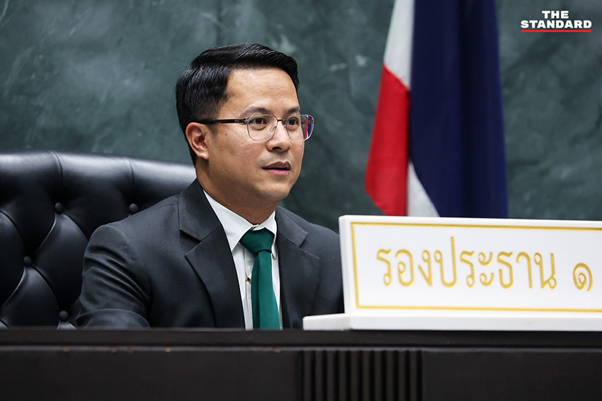 ภัทราภรณ์ เก่งรุ่งเรืองชัย ประธานสภากรุงเทพมหานคร 5