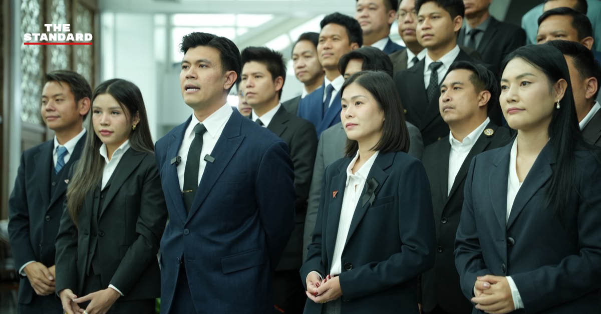 กลุ่ม ส.ก. พรรคประชาชน แถลงข่าวหลังสภา กทม. ผ่านข้อบังคับใหม่