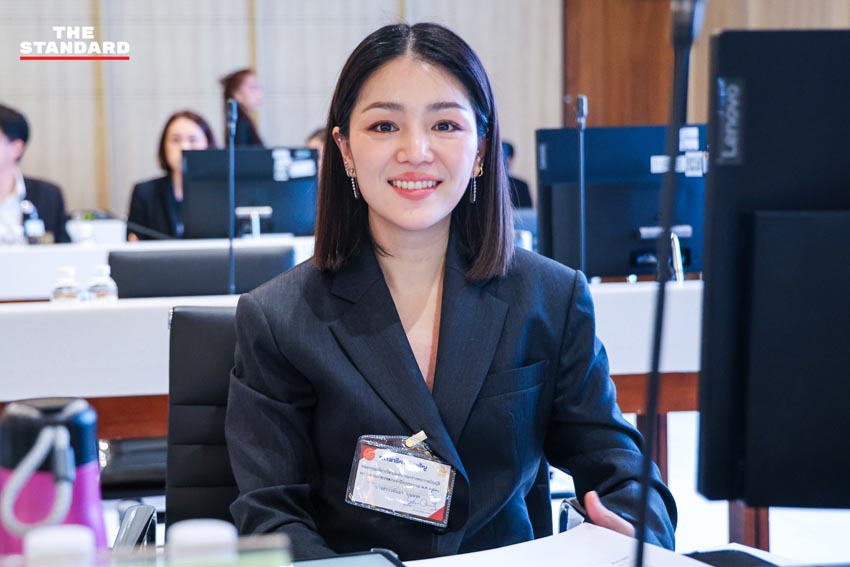 ภาพการประชุมคณะกรรมาธิการพิจารณางบประมาณรายจ่ายประจำปีงบประมาณ 2570 4