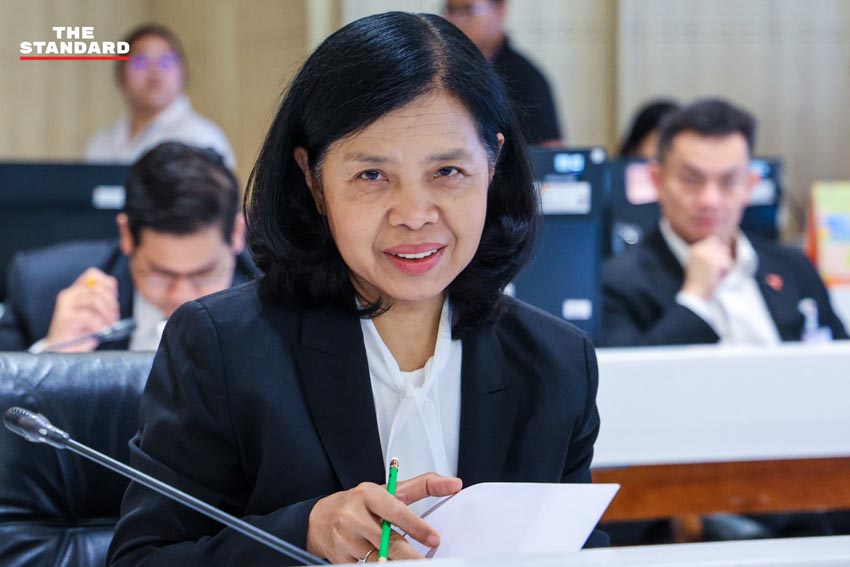 ภาพการประชุมคณะกรรมาธิการพิจารณางบประมาณรายจ่ายประจำปีงบประมาณ 2570 9