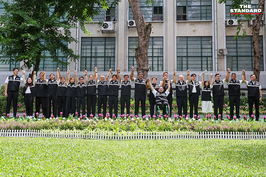 ชัชชาติ สิทธิพันธุ์ พร้อมทีมผู้บริหารชุดใหม่แถลงนโยบาย 3