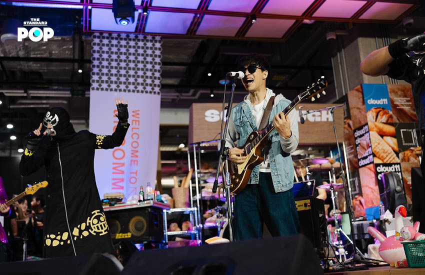 ภูวินทร์ ตั้งศักดิ์ยืน, คุณพอล และ ตู ต้นตะวัน ร่วมงานเปิดตัว Cloud 11 8