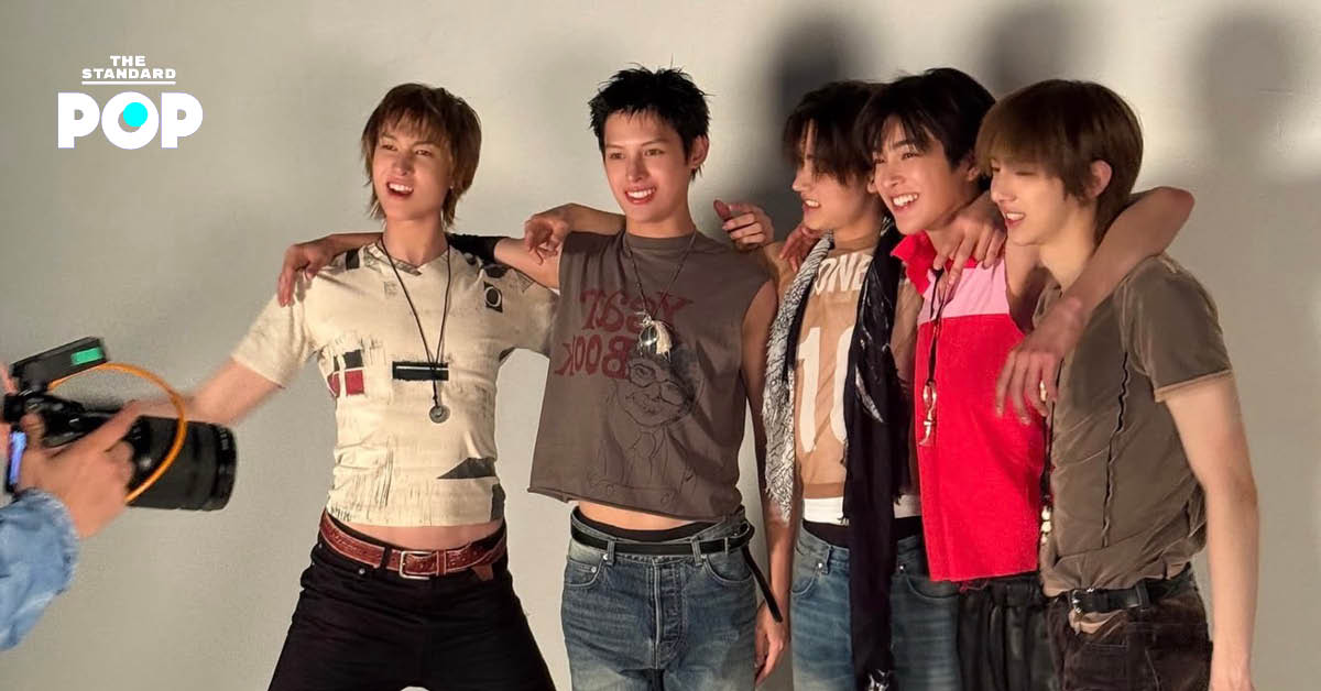 ภาพโปรโมตเพลง REDRED ของวง CORTIS ที่สร้างสถิติบนชาร์ต Spotify
