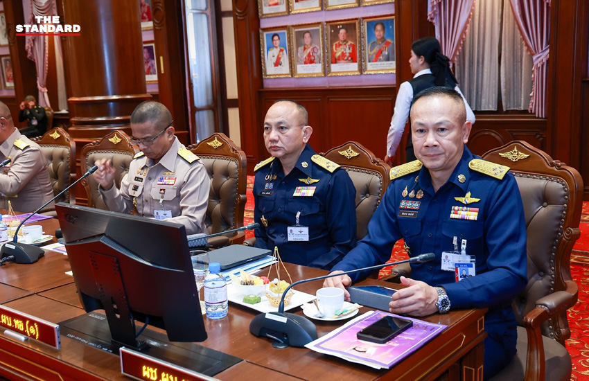 พล.ท. อดุลย์ บุญธรรมเจริญ ประธานสภากลาโหม เป็นประธานการประชุมสภากลาโหม 5