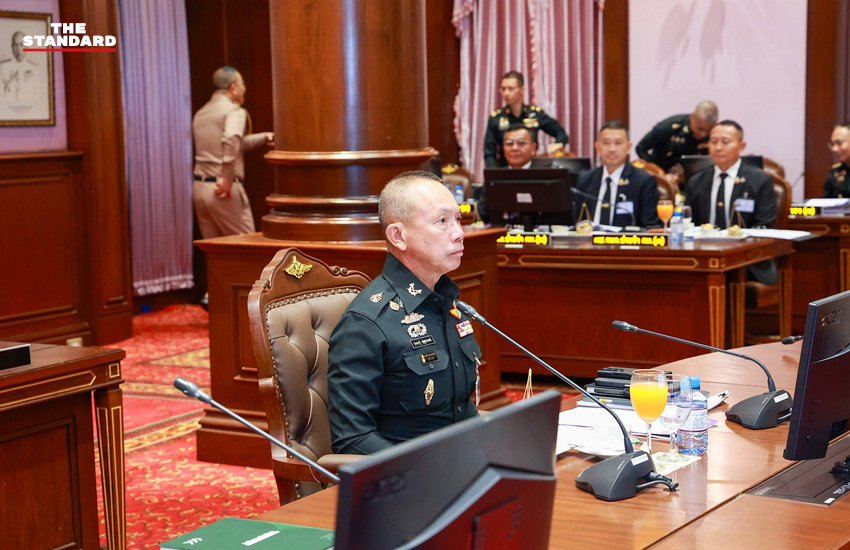 พล.ท. อดุลย์ บุญธรรมเจริญ ประธานสภากลาโหม เป็นประธานการประชุมสภากลาโหม 6