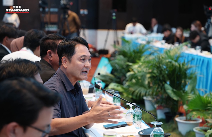 ภาพการสัมมนาพรรคประชาธิปัตย์ที่โรงแรมบุรีศรีภู อำเภอหาดใหญ่ จังหวัดสงขลา เพื่อหารือแนวทางรับมือสถานการณ์อุทกภัย 10
