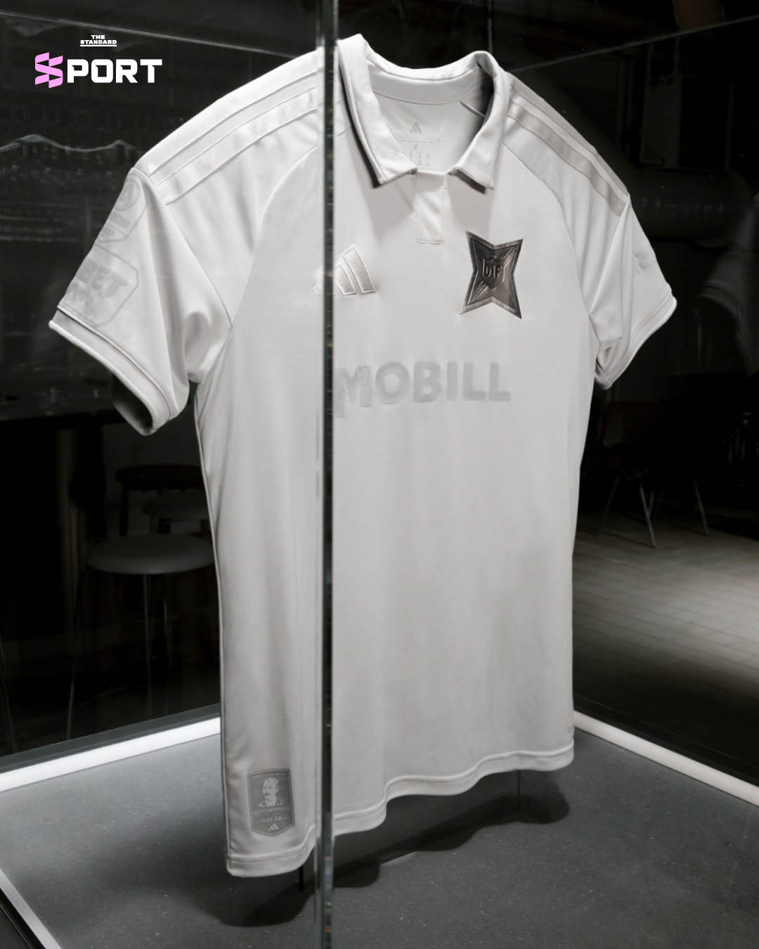 ภาพเสื้อฟุตบอลสโมสรเยอร์การ์เดนส์ ไอเอฟ ที่ระบุว่าเป็นตั๋วเข้าชมการแข่งขันในปี 2161 5