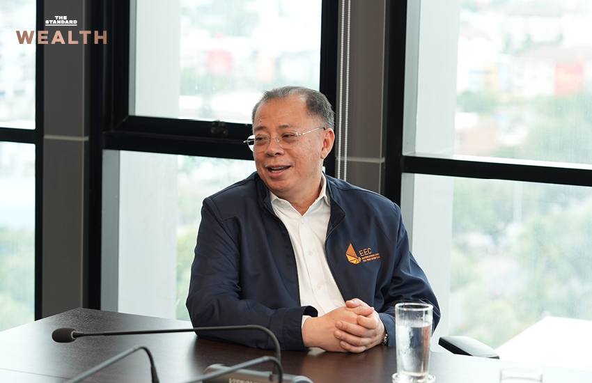 ภาพผสมผสานสัญลักษณ์ของจีนและสหภาพยุโรป สื่อถึงการลงทุนใน EEC และ Data Center 2