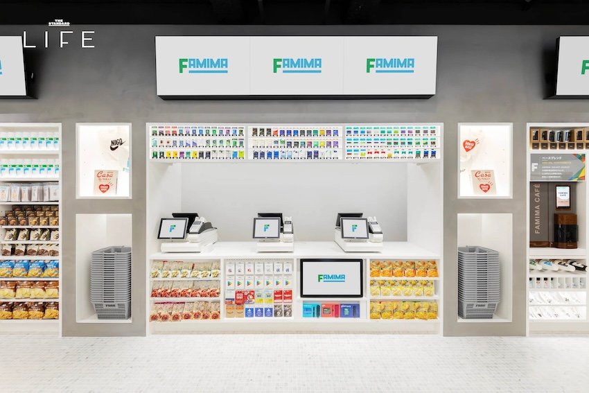ภาพด้านหน้าแฟล็กชิปสโตร์ FAMIMA PARK แห่งใหม่ในโตเกียว 5