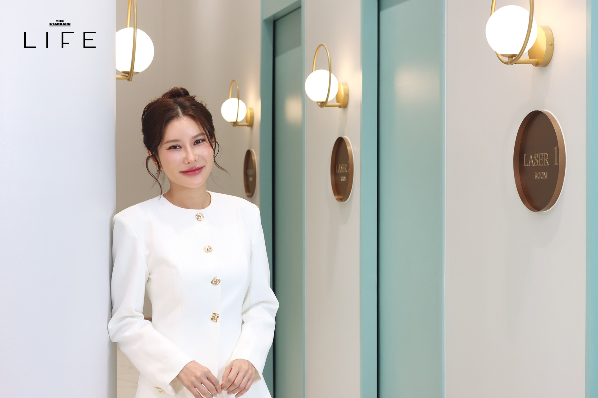 ภาพแสดงผลลัพธ์การฉีดฟิลเลอร์หน้าผาก เพื่อปรับรูปหน้าให้ดูเรียบเนียน อ่อนเยาว์ และละมุนขึ้น 1