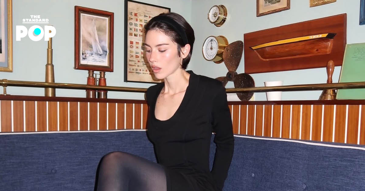 ภาพของ Gracie Abrams ศิลปินเจ้าของอัลบั้ม Daughter From Hell