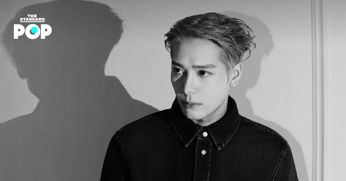 Jackson Wang ยืนยิ้มในพิธีแต่งตั้งเป็น Global Ambassador ของสหพันธ์ฟันดาบนานาชาติ