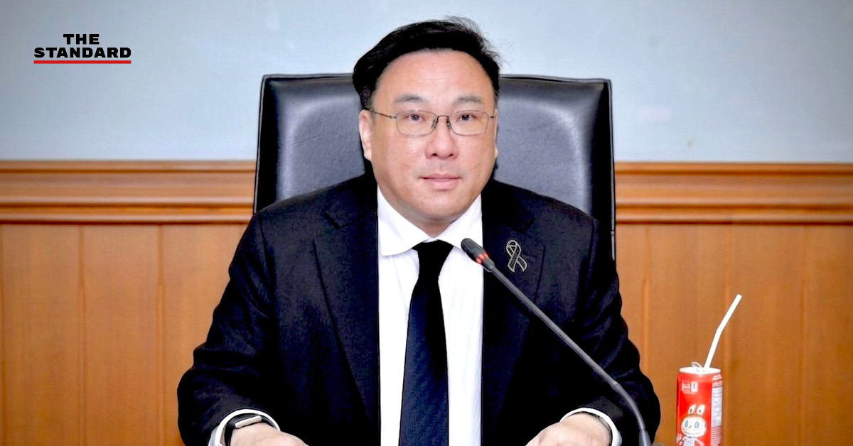 จุลพันธ์ อมรวิวัฒน์ รัฐมนตรีว่าการกระทรวงแรงงาน เป็นประธานการประชุมคณะกรรมการ