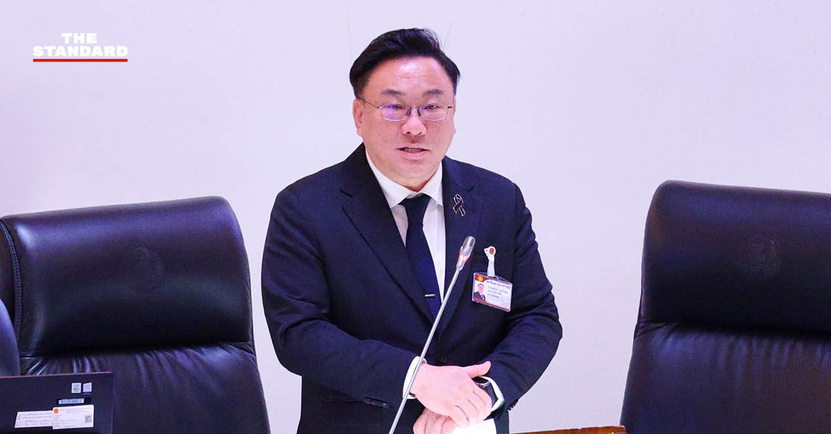 จุลพันธ์ อมรวิวัฒน์ รัฐมนตรีว่าการกระทรวงแรงงาน ชี้แจงงบประมาณที่รัฐสภา