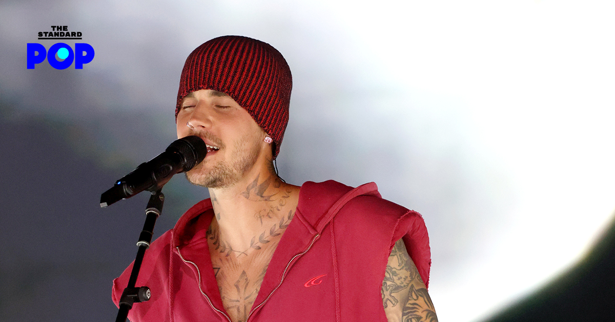 ภาพ Justin Bieber กำลังแสดงคอนเสิร์ตบนเวที