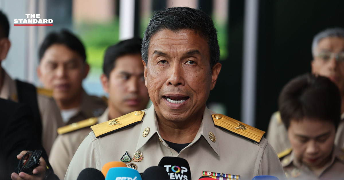ชัชชาติ สิทธิพันธุ์ ผู้ว่าฯ กทม. แถลงข่าวกรณีไฟไหม้โรงเบียร์ลาดพร้าว