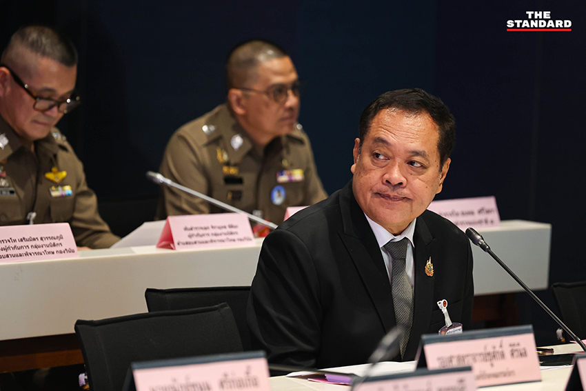 ภาพการประชุมคณะกรรมาธิการการกฎหมายฯ พิจารณาคดีน้องเมย 6