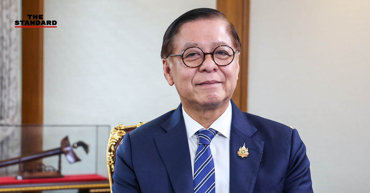 ภาพ สีหศักดิ์ พวงเกตุแก้ว รองนายกรัฐมนตรีและรัฐมนตรีว่าการกระทรวงการต่างประเทศ