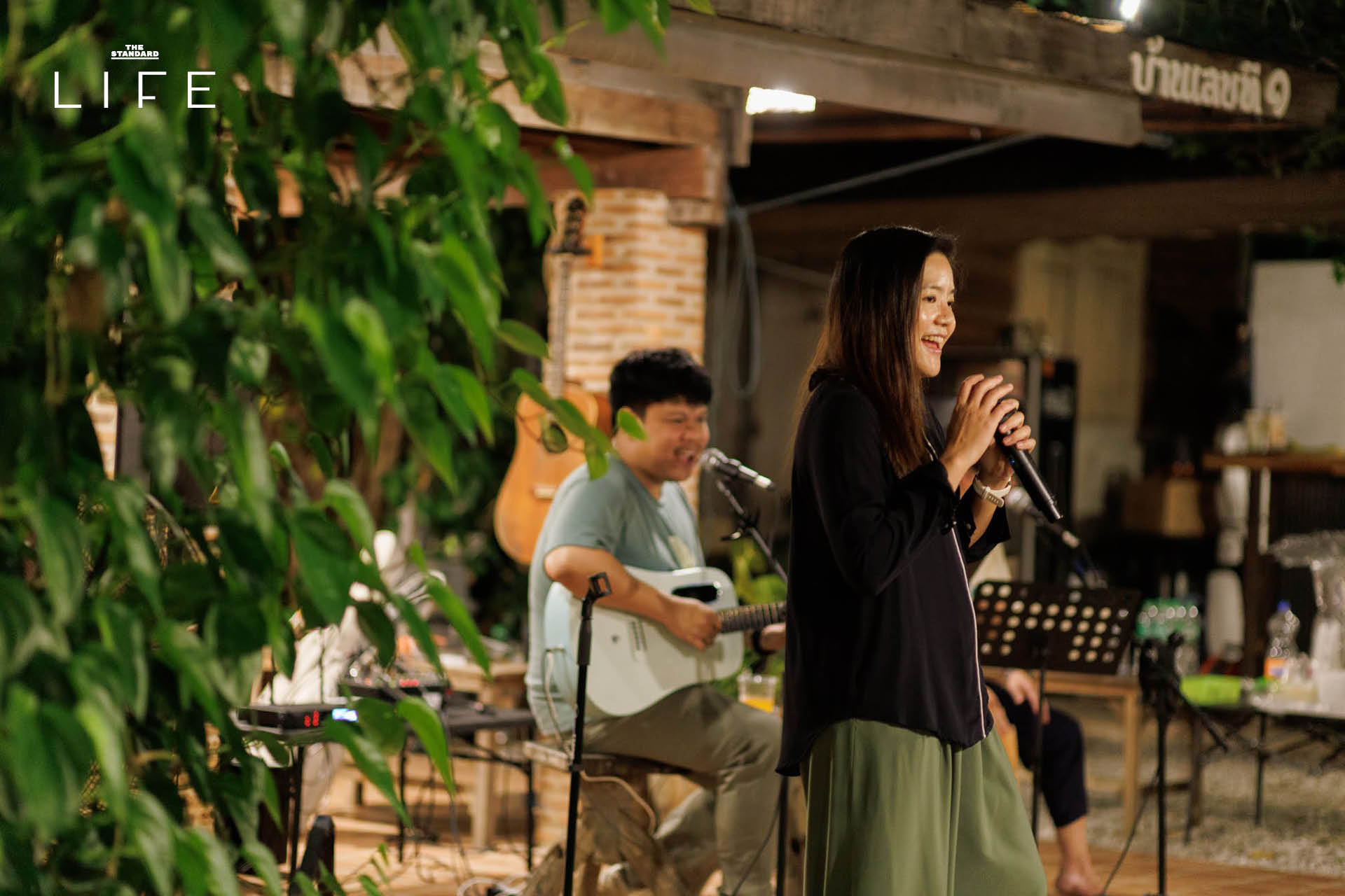 ภาพแนวคิดการเปลี่ยนความเครียดให้เป็นเพื่อน เพื่อให้ใจเบาลง 3
